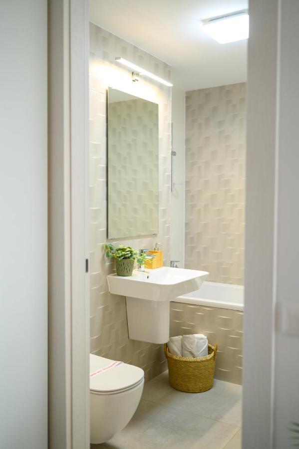 North Twin Apartman Bukarest Kültér fotó
